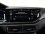 Volkswagen Polo 1.0 TSI Life Business 95pk | Navigatie | Adaptieve Cruise Control | Climate control | LED | App-Connect | DAB+ | Stoelverwarming |