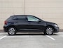 Volkswagen Polo 1.0 TSI Life Business 95pk | Navigatie | Adaptieve Cruise Control | Climate control | LED | App-Connect | DAB+ | Stoelverwarming |