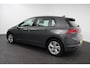 Volkswagen Golf 1.0 eTSI 110pk Automaat Life Climate control LED Lane Assist App Connect Cruise Control Climatronic Lichtmetalen Velgen Velgen Winterpakket