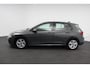 Volkswagen Golf 1.0 eTSI 110pk Automaat Life Climate control LED Lane Assist App Connect Cruise Control Climatronic Lichtmetalen Velgen Velgen Winterpakket