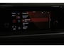 Volkswagen Golf 1.0 eTSI 110pk Automaat Life Climate control LED Lane Assist App Connect Cruise Control Climatronic Lichtmetalen Velgen Velgen Winterpakket