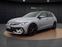 Volkswagen Golf 1.5 eHybrid GTE | Pano Dak | Trekhaak | Head-up Display | Camera | Leder | Side Assist | ACC | Stuur-/Stoelverwarming | Matrix LED | 18'' |