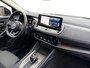Nissan Qashqai 1.3 MHEV Xtronic N-Connecta Apple Carplay/Android Auto , airco (automatisch) , cruise control adaptief met Stop&Go en stuurhulp , elektrisch bedienbare achterklep met sensorsturing , navigatiesysteem , panoramadak , voorstoelen verwarmd en stuur , rondomzicht camera