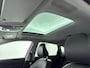 Hyundai Kona Electric Premium Sky 65.4 kWh | SoH 98% | Schuifdak | Leer | Trekhaak | Memory | 360 Camera | Stoelventilatie | V2L |
