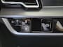 Kia Sportage 1.6 T-GDi Plug-in Hybrid AWD DynamicLine / Fabrieksgarantie tot 10-2029 / Dealer onderhouden / Trekgewicht 1350 kg / EAER bereik 70 km bereik stad 78 km / Stuur- Stoel & Achterbank verwarming / Adaptief cruise control / Achteruitrijcamera / Apple Carplay Android Auto /