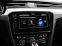 Volkswagen Passat Variant 1.4 TSI PHEV GTE Highline 218pk DSG | Dealer onderhouden | Navigatie | Cruise Control | Climate control | Trekhaak | Stoelverwarming | LED | 360 Camera |