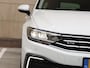 Volkswagen Passat Variant 1.4 TSI PHEV GTE Highline 218pk DSG | Dealer onderhouden | Navigatie | Cruise Control | Climate control | Trekhaak | Stoelverwarming | LED | 360 Camera |