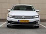 Volkswagen Passat Variant 1.4 TSI PHEV GTE Highline 218pk DSG | Dealer onderhouden | Navigatie | Cruise Control | Climate control | Trekhaak | Stoelverwarming | LED | 360 Camera |