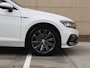 Volkswagen Passat Variant 1.4 TSI PHEV GTE Highline 218pk DSG | Dealer onderhouden | Navigatie | Cruise Control | Climate control | Trekhaak | Stoelverwarming | LED | 360 Camera |