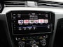 Volkswagen Passat Variant 1.4 TSI PHEV GTE Highline 218pk DSG | Dealer onderhouden | Navigatie | Cruise Control | Climate control | Trekhaak | Stoelverwarming | LED | 360 Camera |