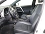 Toyota RAV4 2.5 Hybrid Style | Dealer onderhouden | Navigatie | Cruise Control | Trekhaak afneembaar | Elektrisch verstelbare bestuurdersstoel | Stoelverwarming | Parkeersensoren voor+achter | elektrische achterklep |