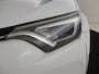 Toyota RAV4 2.5 Hybrid Style | Dealer onderhouden | Navigatie | Cruise Control | Trekhaak afneembaar | Elektrisch verstelbare bestuurdersstoel | Stoelverwarming | Parkeersensoren voor+achter | elektrische achterklep |