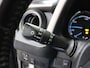 Toyota RAV4 2.5 Hybrid Style | Dealer onderhouden | Navigatie | Cruise Control | Trekhaak afneembaar | Elektrisch verstelbare bestuurdersstoel | Stoelverwarming | Parkeersensoren voor+achter | elektrische achterklep |
