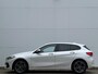 BMW 1-Serie 118i Business Edition | Sportstoelen | Stuurwiel verwarmd |