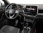 Volkswagen T-Roc 1.5 TSI R-Line 150pk DSG | Trekhaak | Achteruitrijcamera | 18" inch velgen | Climatronic | Dodehoek sensor |