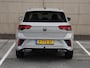 Volkswagen T-Roc 1.5 TSI R-Line 150pk DSG | Trekhaak | Achteruitrijcamera | 18" inch velgen | Climatronic | Dodehoek sensor |