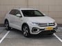 Volkswagen T-Roc 1.5 TSI R-Line 150pk DSG | Trekhaak | Achteruitrijcamera | 18" inch velgen | Climatronic | Dodehoek sensor |