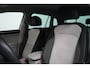Volkswagen Tiguan Elegance eHybrid | ACC | Achteruitrijcamera | Elektrische achterklep | Stoelverwarming | Elektrisch wegklapbare trekhaak | Dode hoek detectie