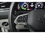 Volkswagen Tiguan Elegance eHybrid | ACC | Achteruitrijcamera | Elektrische achterklep | Stoelverwarming | Elektrisch wegklapbare trekhaak | Dode hoek detectie