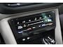 Volkswagen Tiguan Elegance eHybrid | ACC | Achteruitrijcamera | Elektrische achterklep | Stoelverwarming | Elektrisch wegklapbare trekhaak | Dode hoek detectie