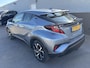 Toyota C-HR / C-HR+ 1.8 Hybrid TeamNL NL auto, Navigatie, Camera, PDC, LMV, eerste eigenaar, nieuw staat!
