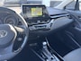 Toyota C-HR / C-HR+ 1.8 Hybrid TeamNL NL auto, Navigatie, Camera, PDC, LMV, eerste eigenaar, nieuw staat!