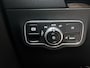 Mercedes-Benz GLA 200 Business Solution Panorama Schuif-Kanteldak | Parkeerpakket met achteruitrijcamera | Ledkoplampen. Inclusief 24 maanden MB Certified garantie voor Europa.