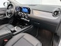 Mercedes-Benz GLA 200 Business Solution Panorama Schuif-Kanteldak | Parkeerpakket met achteruitrijcamera | Ledkoplampen. Inclusief 24 maanden MB Certified garantie voor Europa.