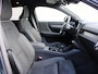 Volvo EC40 Single Motor Extended Range Plus Europa Automaat /  Dak Glossy Black / 20" velgen / Privacy Glass / Microtech Nubuck bekleding