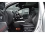 Mercedes-Benz B-klasse 180 Business Solution AMG | PANO | CAMERA | CARPLAY |