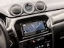 Suzuki Vitara 1.6 High Executive (PANORAMADAK, NAVIGATIE, CAMERA, CLIMATE, STOELVERWARMING, LEDER/ALCANTARA, SPORTSTOELEN, GETINT GLAS, ADAPTIVE CRUISE, NIEUWSTAAT)