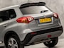 Suzuki Vitara 1.6 High Executive (PANORAMADAK, NAVIGATIE, CAMERA, CLIMATE, STOELVERWARMING, LEDER/ALCANTARA, SPORTSTOELEN, GETINT GLAS, ADAPTIVE CRUISE, NIEUWSTAAT)