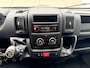 Citroën Jumper 2.2 130PK Paardenwagen Horsetrailer Pferdewagen Gietvloer WTV-opbouw Interieur- en achteruitcamera Trekhaak Leer Climate control