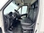 Citroën Jumper 2.2 130PK Paardenwagen Horsetrailer Pferdewagen Gietvloer WTV-opbouw Interieur- en achteruitcamera Trekhaak Leer Climate control