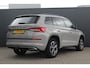 Skoda Kodiaq 1.5 TSI Sportline Business | Incl. 12 maanden garantie | Trekhaak | Achteruitrijcamera | Stoelgeheugen | Stoel/stuurverwarming | Premium audio | Parkeersensoren | Cruise control | Climate control | Airco | Apple carplay/Andoid auto | Bluetooth | Lichtmetalen velgen