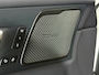 Volvo XC60 2.0 T8 Plug-in hybrid AWD Plus Dark / Panorama dak / Full Lederen interieur / Elektrische stoelen / Adaptive Cruise