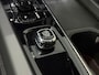 Volvo XC60 2.0 T8 Plug-in hybrid AWD Plus Dark / Panorama dak / Full Lederen interieur / Elektrische stoelen / Adaptive Cruise
