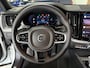Volvo XC60 2.0 T8 Plug-in hybrid AWD Plus Dark / Panorama dak / Full Lederen interieur / Elektrische stoelen / Adaptive Cruise