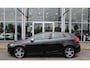 Volvo V40 T2 123PK Automaat Momentum | Org. NL | Styling Kit | Adapt. Cruise | BLIS | PDC Achter | Climate Control | 17" LMV |