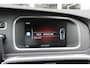 Volvo V40 T2 123PK Automaat Momentum | Org. NL | Styling Kit | Adapt. Cruise | BLIS | PDC Achter | Climate Control | 17" LMV |