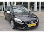 Volvo V40 T2 123PK Automaat Momentum | Org. NL | Styling Kit | Adapt. Cruise | BLIS | PDC Achter | Climate Control | 17" LMV |