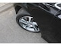 Volvo V40 T2 123PK Automaat Momentum | Org. NL | Styling Kit | Adapt. Cruise | BLIS | PDC Achter | Climate Control | 17" LMV |