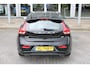 Volvo V40 T2 123PK Automaat Momentum | Org. NL | Styling Kit | Adapt. Cruise | BLIS | PDC Achter | Climate Control | 17" LMV |