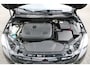 Volvo V40 T2 123PK Automaat Momentum | Org. NL | Styling Kit | Adapt. Cruise | BLIS | PDC Achter | Climate Control | 17" LMV |