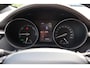 Toyota C-HR / C-HR+ 1.8 Hybrid Bi-Tone, BSM, Parkeersensoren, Apple Carplay / Android Auto, Stoelverwarming.