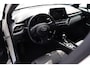 Toyota C-HR / C-HR+ 1.8 Hybrid Bi-Tone, BSM, Parkeersensoren, Apple Carplay / Android Auto, Stoelverwarming.