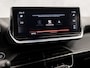 Peugeot 2008 1.2 PureTech Allure Sport (VIRTUAL COCKPIT, APPLE CARPLAY, 360 CAMERA, LEDER, KEYLESS, SPORTSTOELEN, GETINT GLAS, LM VELGEN, NIEUWSTAAT)