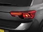Volkswagen T-Roc 1.5 TSI DSG R-Line + Design pakket Black Automaat Panorama dak Navigatie Apple Carplay/Android Auto Climate control LED Adaptieve cruise control