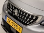 Peugeot 3008 1.2 PureTech Sport Automaat (APPLE CARPLAY, 1e EIGENAAR, GROOT NAVI, 360 CAMERA, TREKHAAK, SPORTSTOELEN, LANE ASSIST, CRUISE, NIEUWSTAAT)