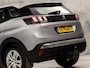 Peugeot 3008 1.2 PureTech Sport Automaat (APPLE CARPLAY, 1e EIGENAAR, GROOT NAVI, 360 CAMERA, TREKHAAK, SPORTSTOELEN, LANE ASSIST, CRUISE, NIEUWSTAAT)